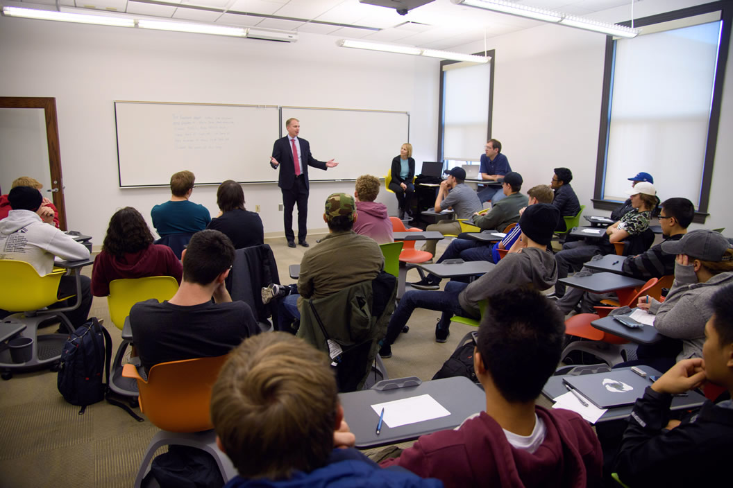 Brian Vaske, CEO of ITI Data, returns to the University of Nebraska-Lincoln campus to share his experiences and knowledge with the undergraduate students of Computer Science and Engineering class.