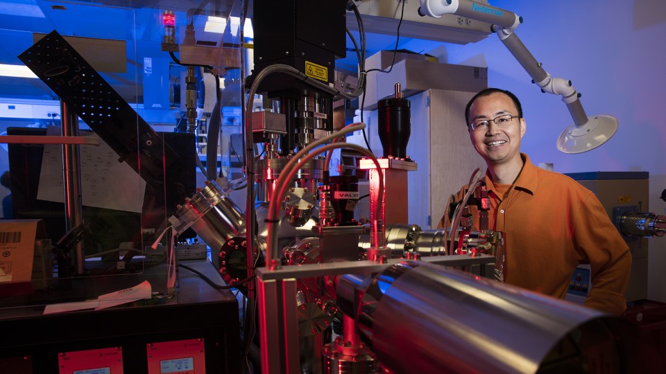 NSF award boosts Xu's nanomaterials research