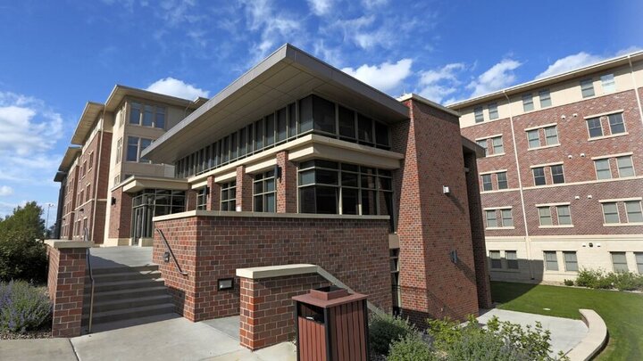 Knoll Building for Honors Program