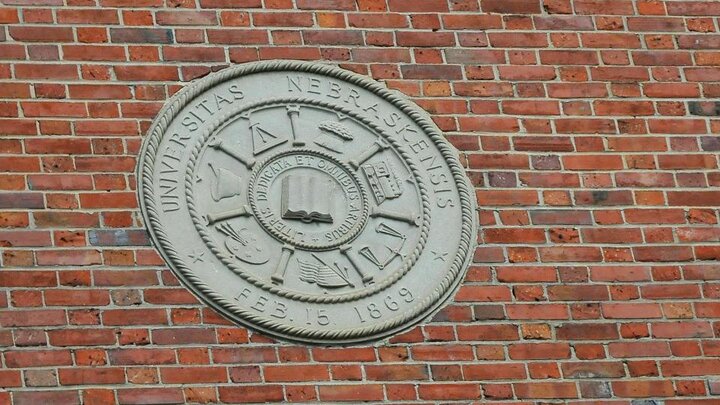 The University of Nebraska Board of Regents has unanimously approved an agreement between UNL and Union Bank & Trust Co.