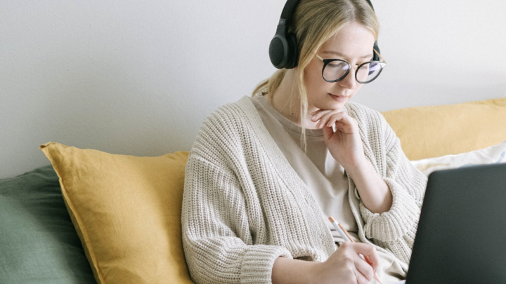 Join the Writing Center for a conversation on developing sustainable writing practices, including how to break daunting writing tasks down into manageable ones, set achievable goals, and develop a writing practice that will sustain you through your degree