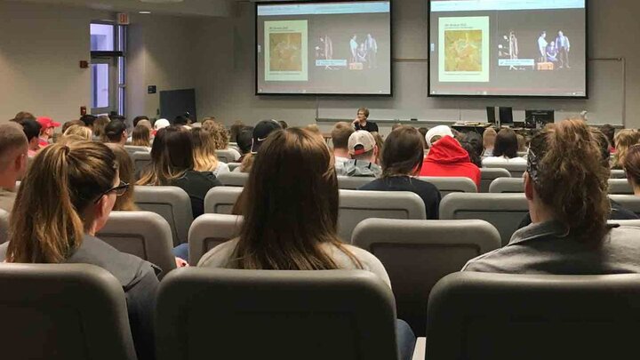 Beatrice Karp talking to students